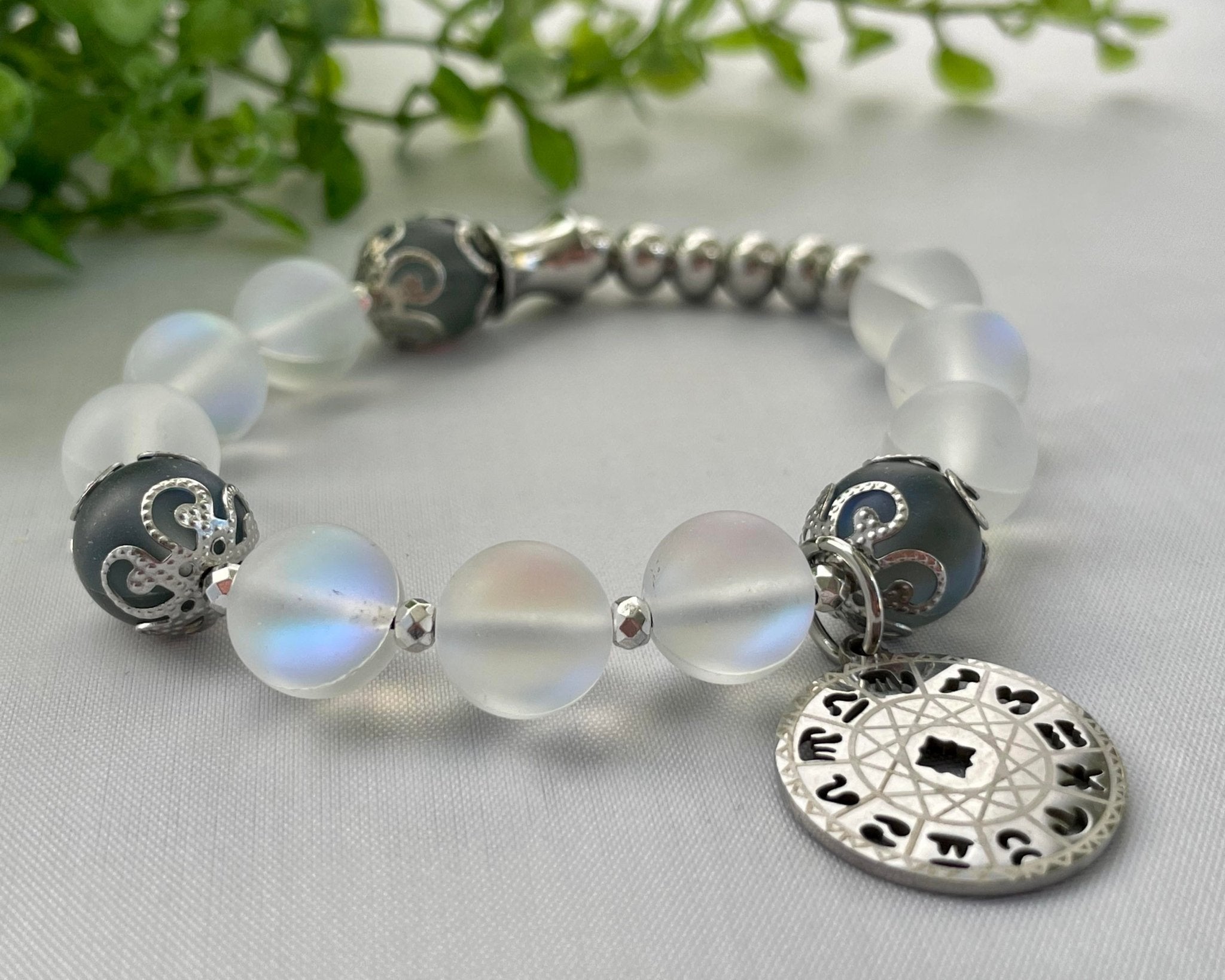 White Aura Quartz Bracelets-stretchy Gemstone Bracelet-stacking Bracelets-crystal  Bracelet - Etsy Denmark