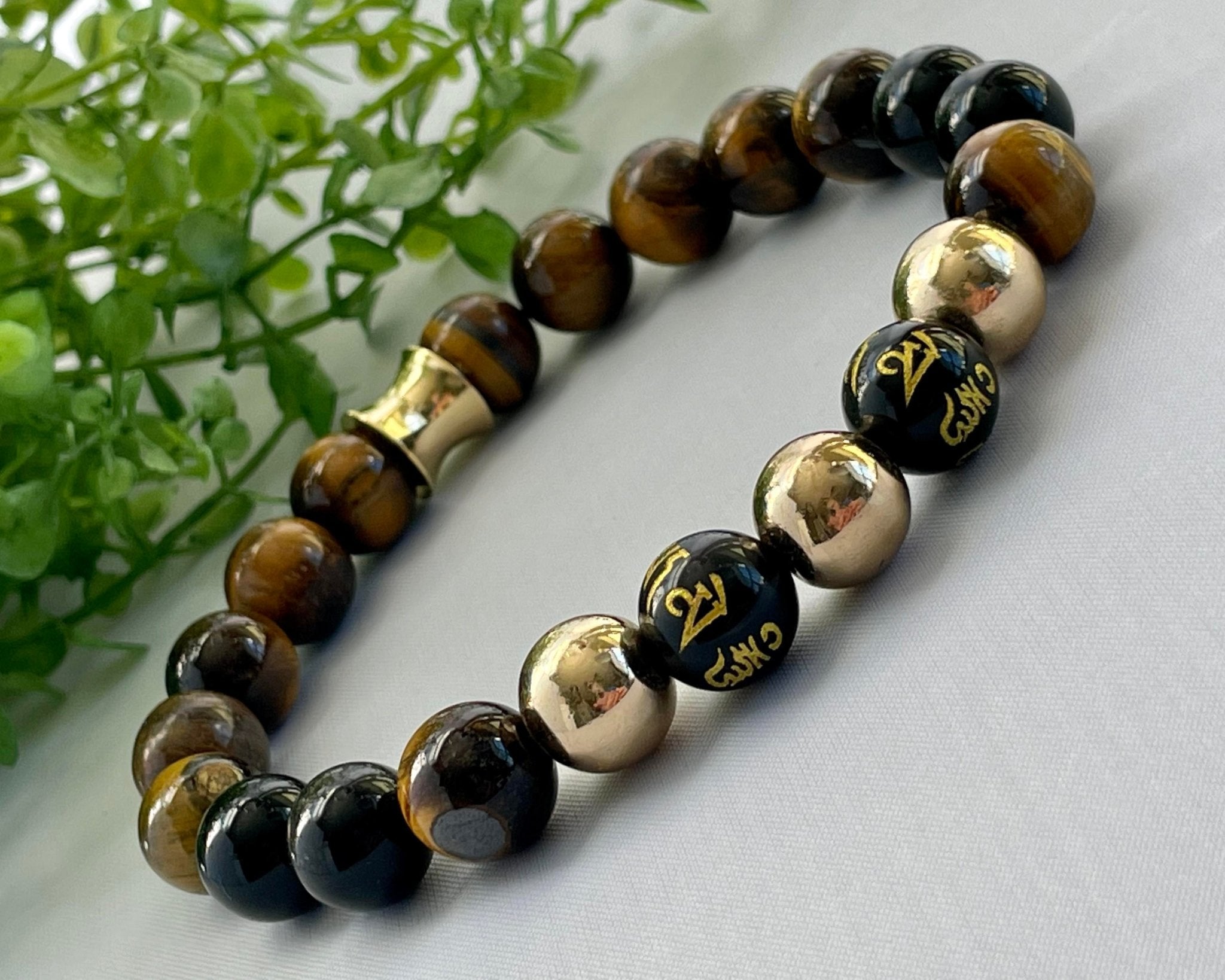 Tibetan black Agate bead carve Mantra Aum mani padme hum Amulet Bracel —  Devshoppe